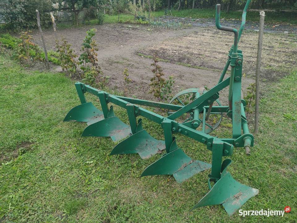 Wóz Traktorowy pług 5 skibowy Brzóstowa