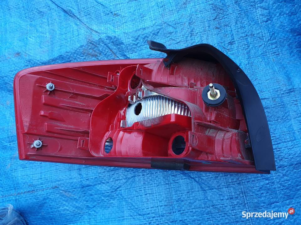 AUDI A3 S3 8P LAMPA TYLNA 8P0945096019S prawa lampy tylne świętokrzyskie Ostrowiec Świętokrzyski