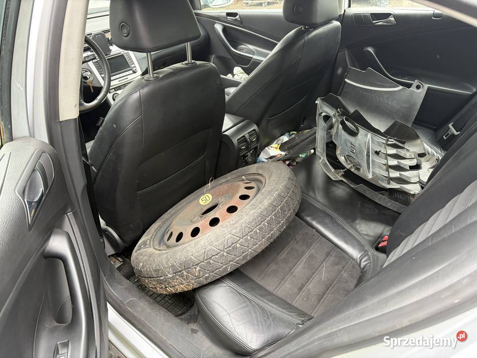 USZKODZONY SILNIK Volkswagen Passat B6 2007 1968cm3 Dąbrowa Górnicza sprzedam