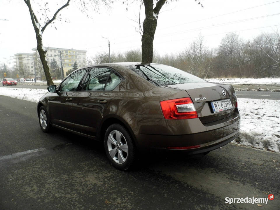 koda Octavia salon polska 14 150 III 2013 Łódź