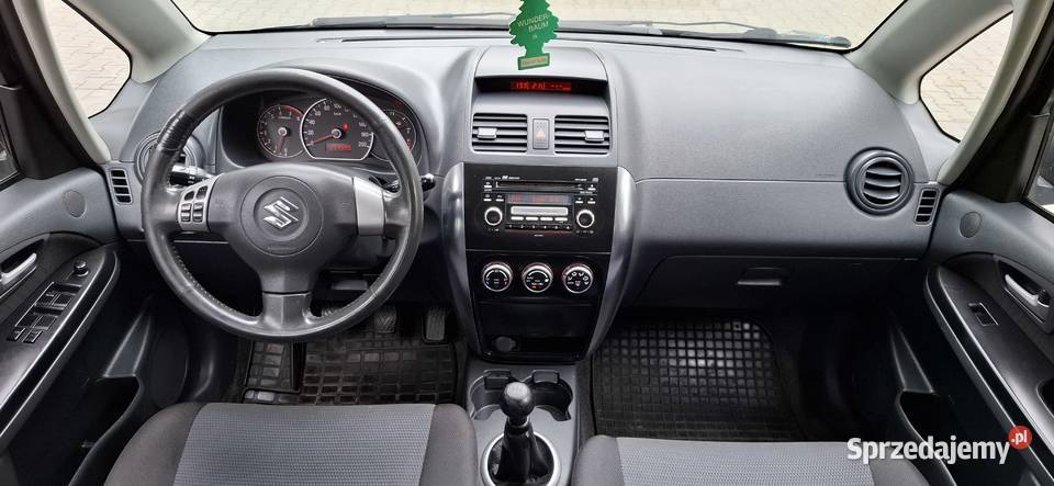 Suzuki sx4 16vvti benzyna światła przeciwmgielne Elbląg