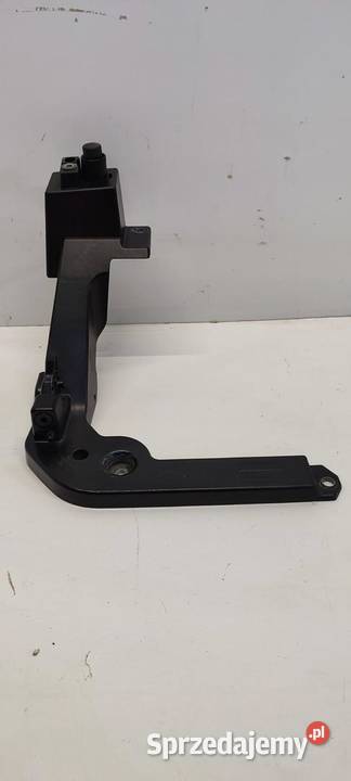 VOLVO XC40 MOCOWANIE BŁOTNIKA PRAWE 32234762