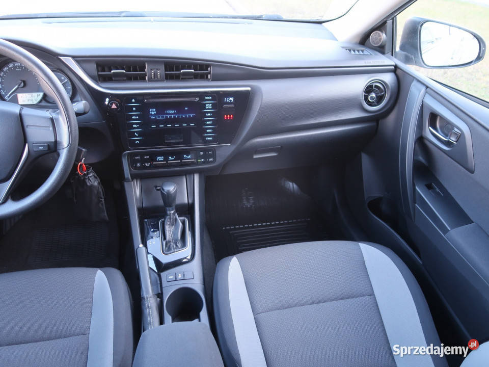 Toyota Auris 16 Valvematic 4/5 Bielany Wrocławskie