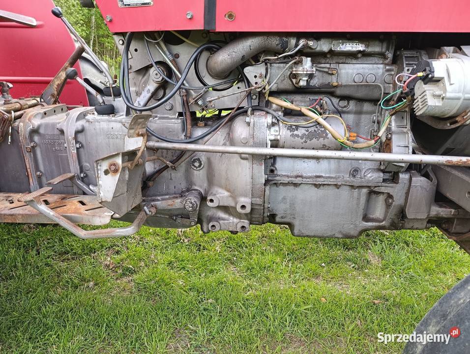 Ferguson MF 255 nie 3512 zarejestrowany sprawny Skrzynia biegów Manualna Praszka