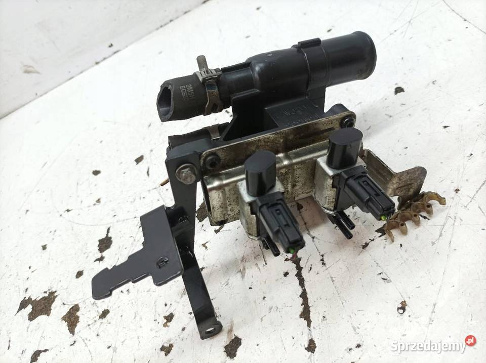 ZAWÓR PODCIŚNIENIA KOLEKTORA KOMPLET 702256480