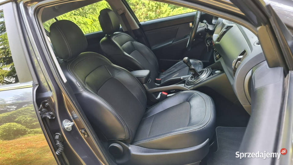 Kia Sportage 20 163 L Niski Przebieg NAVI Kamera manualna Chmielnik sprzedam