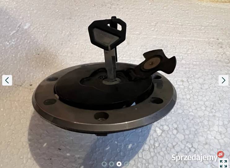 wlew paliwa z kluczykiem Kawasaki ZX7R Ostrów Wielkopolski