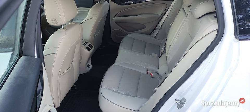 Opel Insignia 15 Turbo Automat Perła Salon 2018 Sochaczew