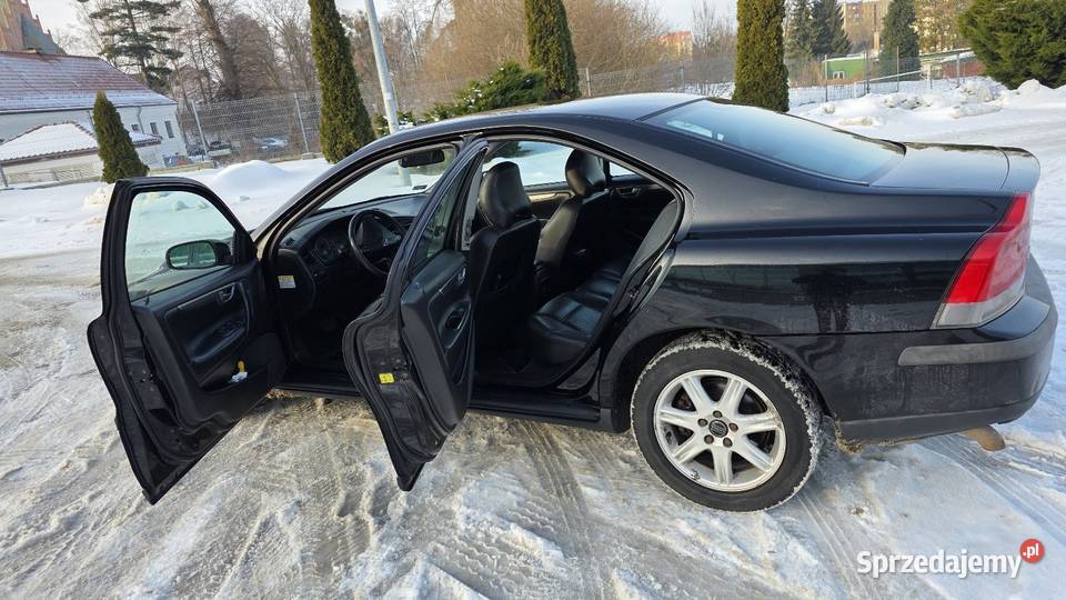 Volvo 24D5 2004r Sedan / Limuzyna sprzedam