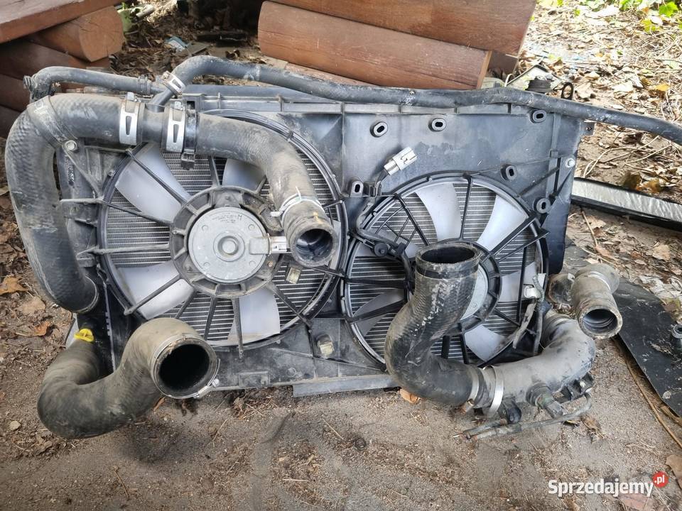 KOMPLET CHŁODNIC CHŁODNICA PAS PRZÓD TOYOTA RAV4