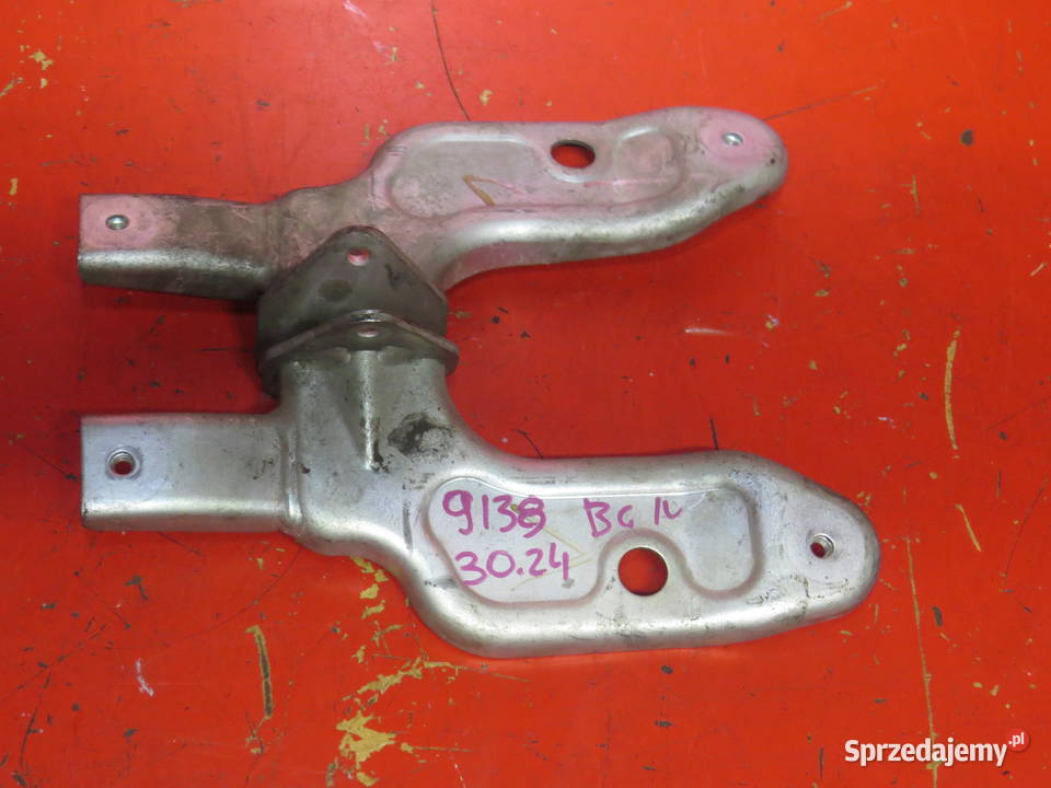 SUZUKI BURGMAN 400 250 07 k7 stopka stopki nóżka