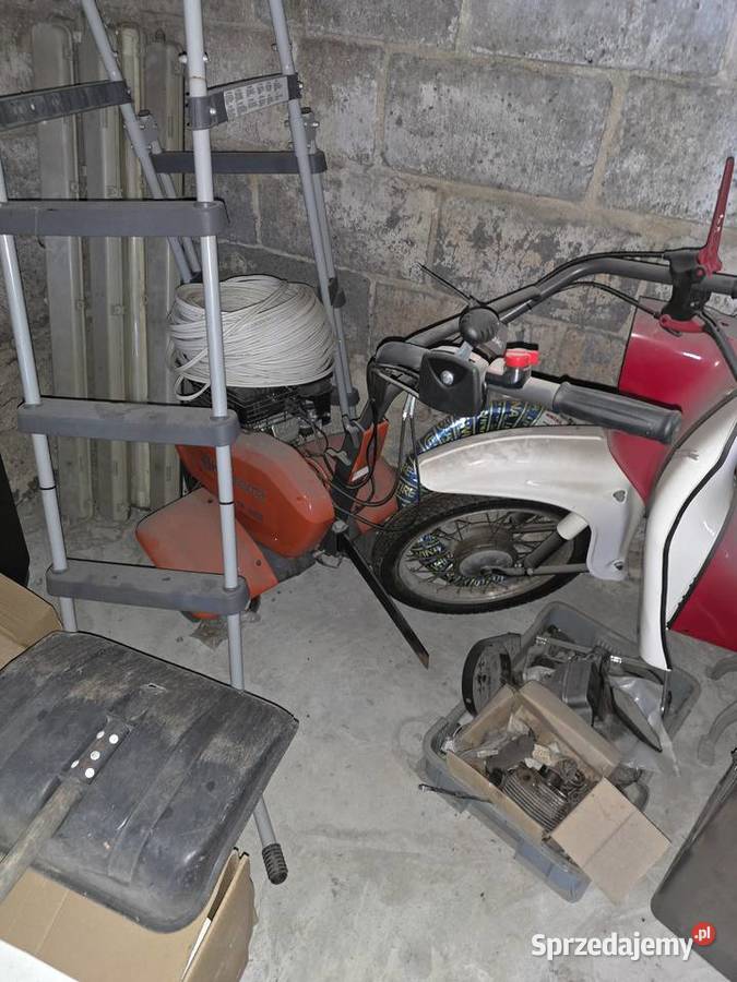 Sprzedam glebogryzarka Husqvarna Pozostałe mazowieckie Drobin