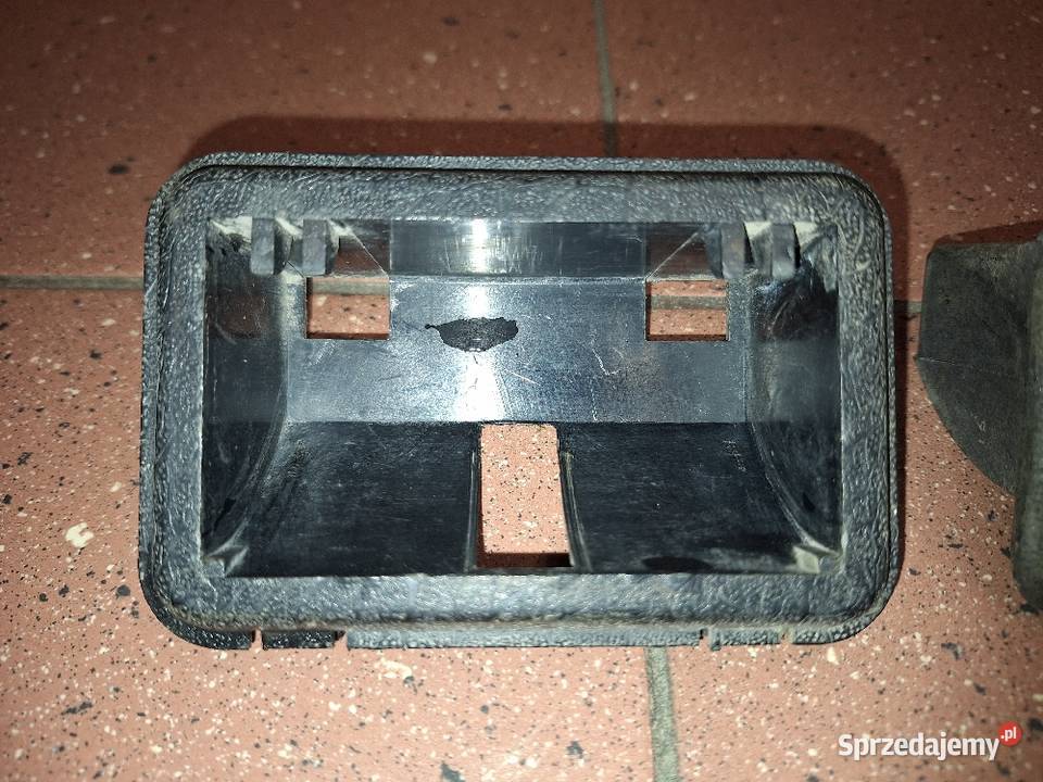 Popielniczka fiat 126p maluch nie 125p osobowe Strzyżów