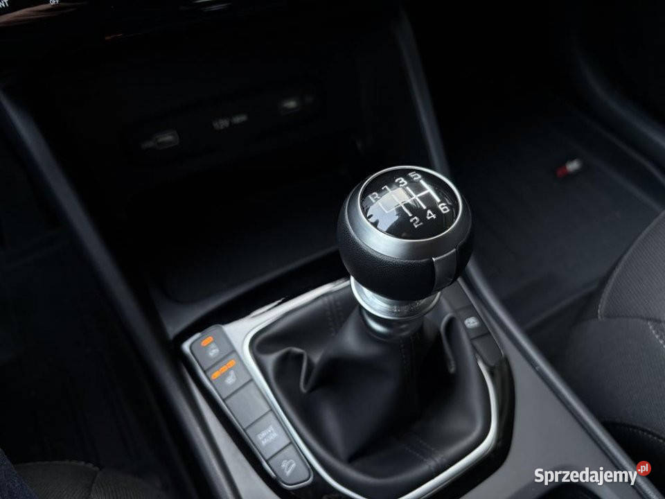 HYUNDAI Tucson 2023r Salon 1598cm3 Warszawa