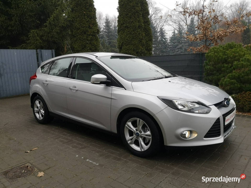 Ford Focus 10 12v 125 Klimatr Navi ALU Isofix manualna Focus Strzegom