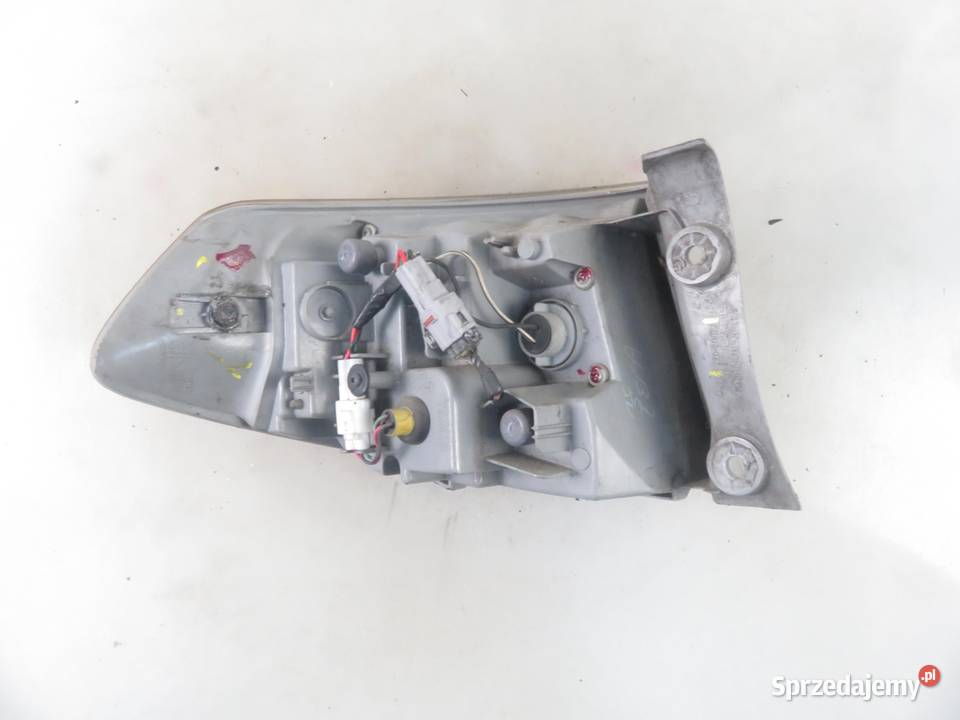 LAMPA PRAWA TYLNA SUBARU IMPREZA III 22020024 małopolskie