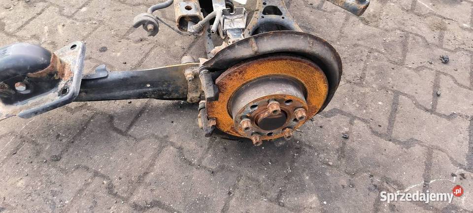 BELKA SANKI TYŁ SKODA OCTAVIA II Lipno