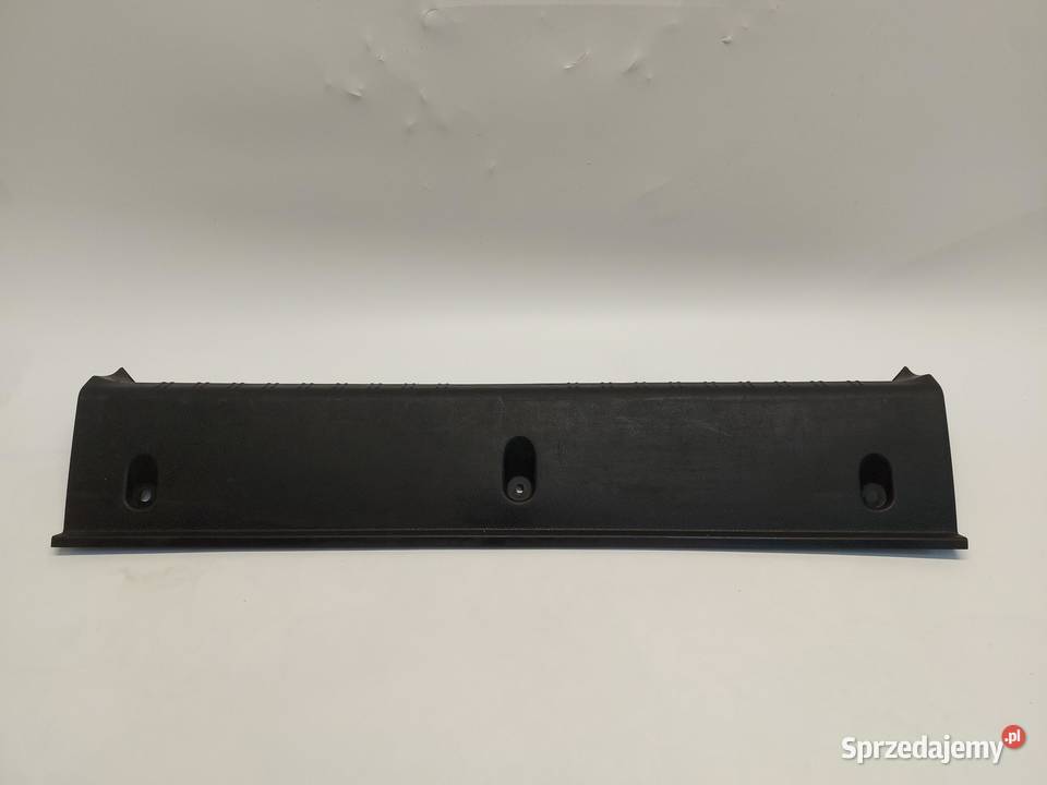 Subaru WRX STI 2015r osłona pasa na pas tylny osobowe sprzedam