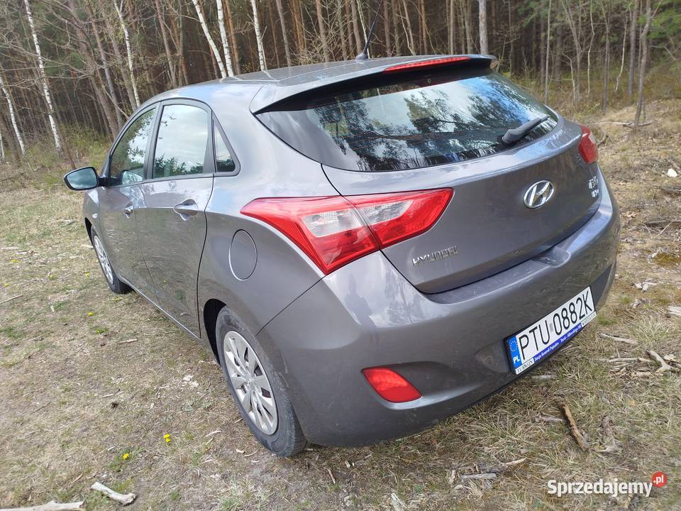 Hyundai i30 14 benzyna 1396cm3 sprzedam