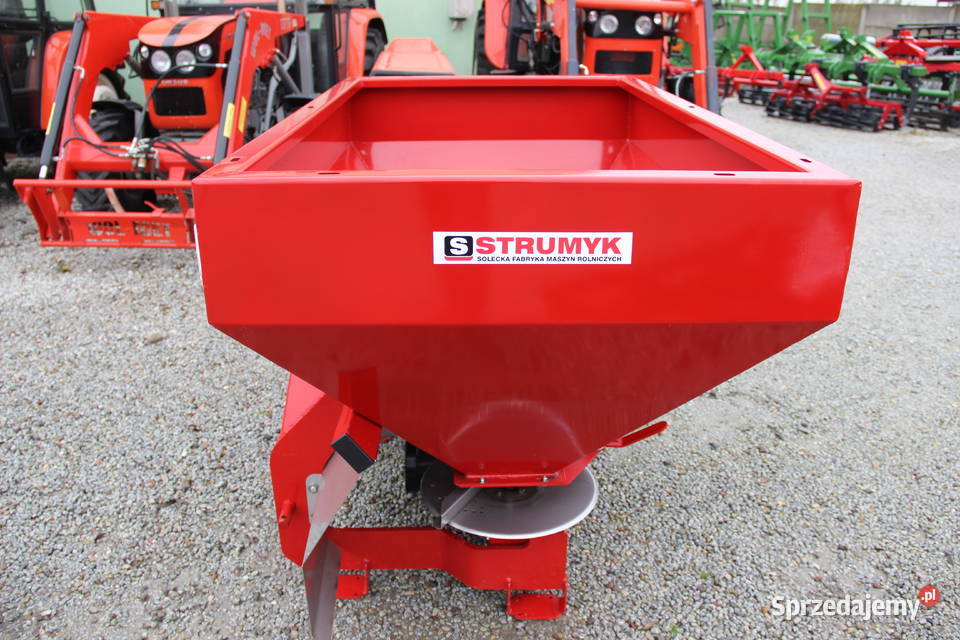 Rozsiewacz do nawozu dwutarczowy nowy model Rogóźno