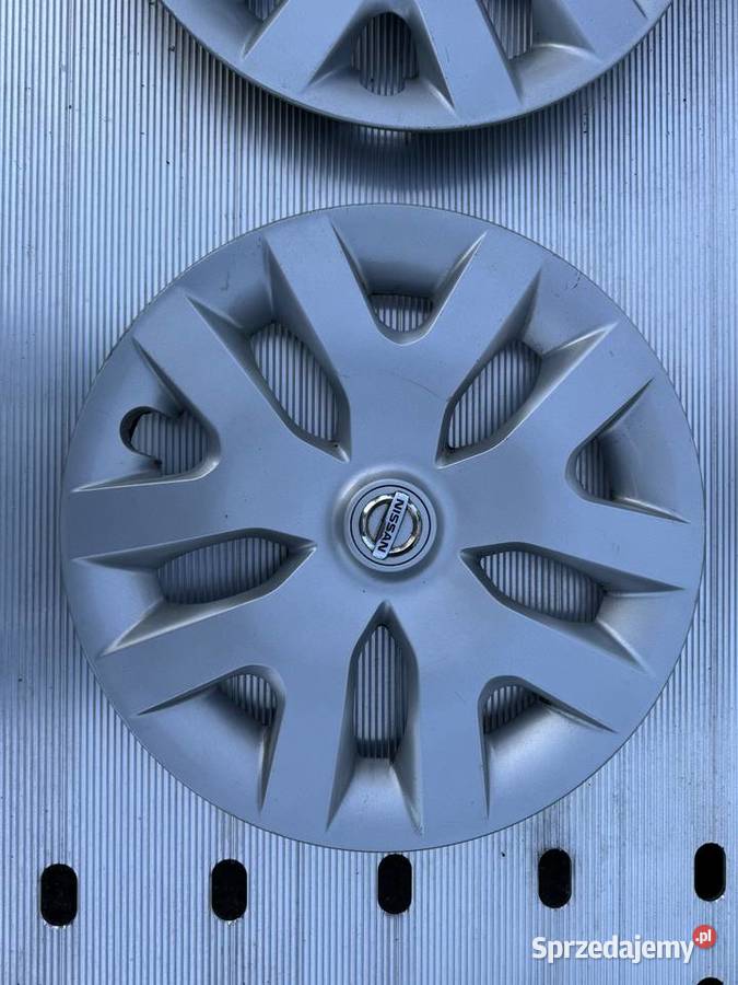 Kołpaki nissan nowy wzór 16 stan idealny