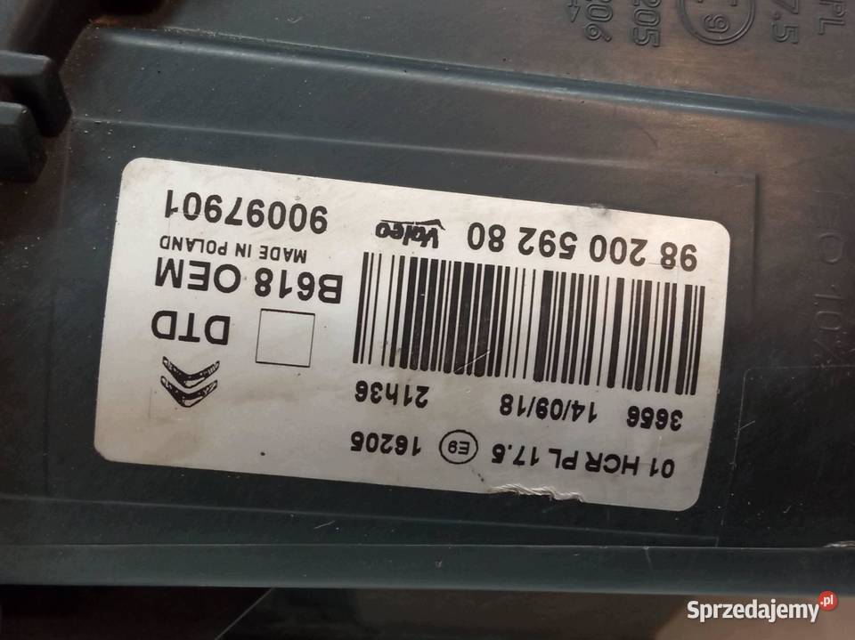 LAMPA PRZÓD PRAWA EU 9820059280 Citroen C3 III