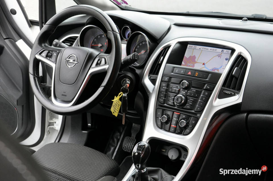 Opel Astra 14T 140 isofix mazowieckie