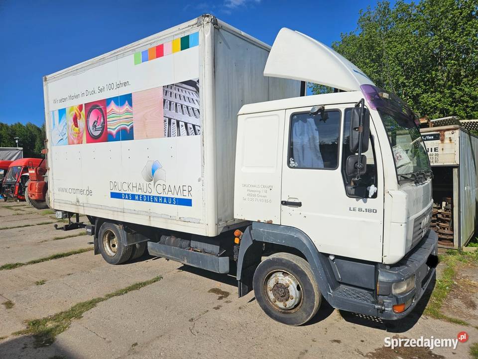 MAN LE 8180 2004r DMC 7500 KABINA SYPIALNIA Mojusz