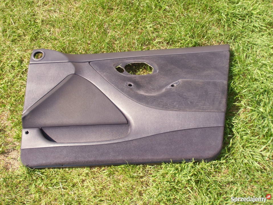 Ford Mondeo Sedan tapicerka kanapa boczki stan tapicerki samochodowe Wyposażenie wnętrza