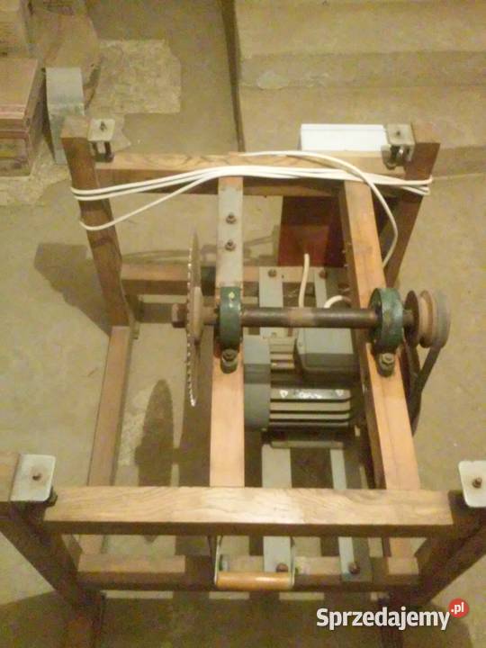 Cyrkulatka trajzega krajzega do cięcia drzewa Czaple Małe