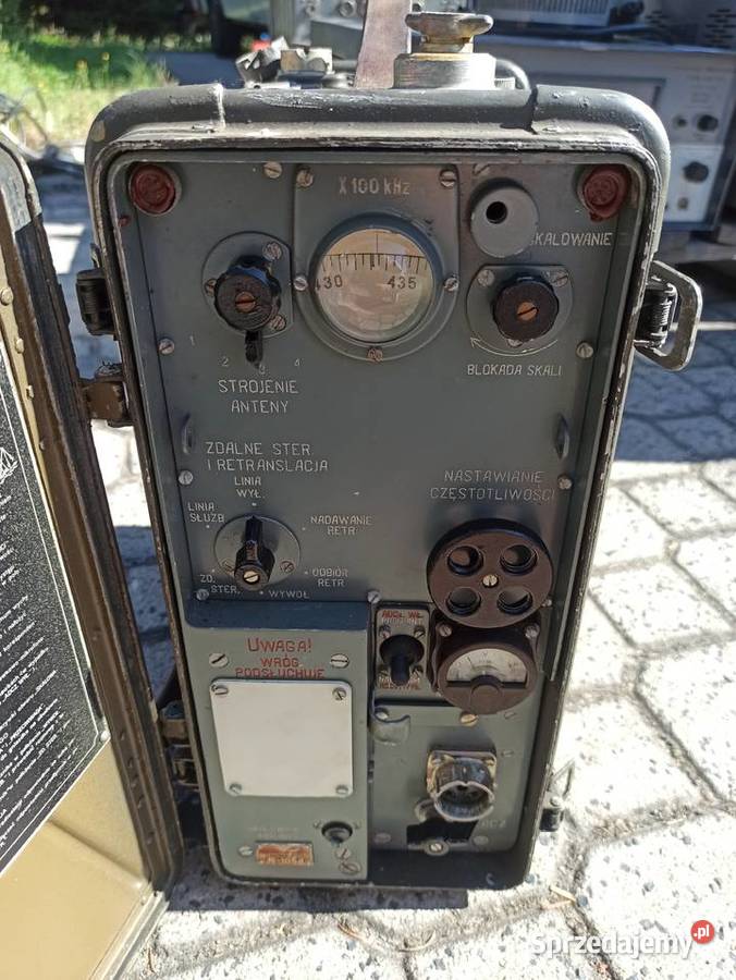 Radiostacja R105d wojskowa kolekcjonerska Skierniewice