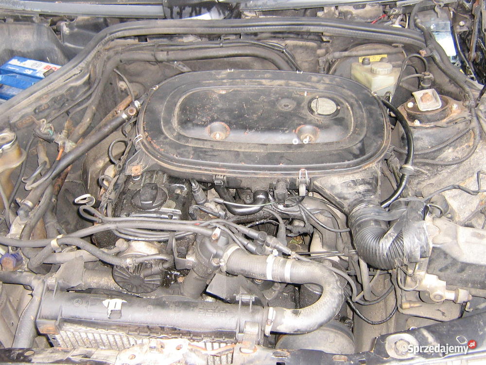 Mercedes 190 23 benzgaz w całościna części Nowy Staw