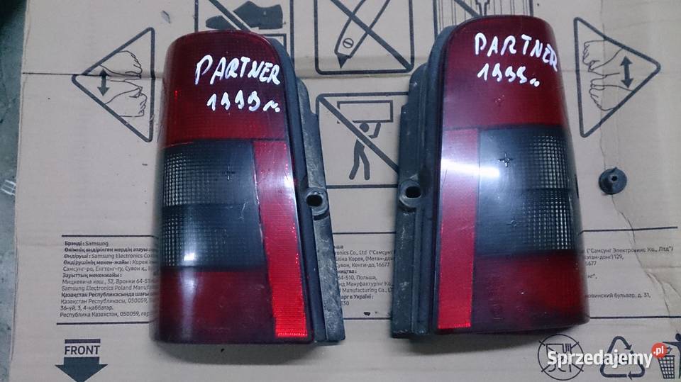 Lampy tylne Peugeot Partner 1999 Oświetlenie lubelskie Kosarzew-Stróża