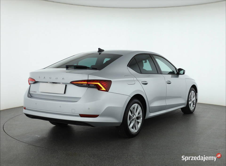 Skoda Octavia 15 TSI Octavia Piaseczno