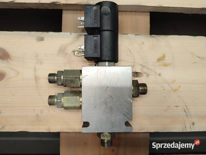 Rozdzielacz hydrauliczny 7028830 Hydraforce wielkopolskie Wilkowo