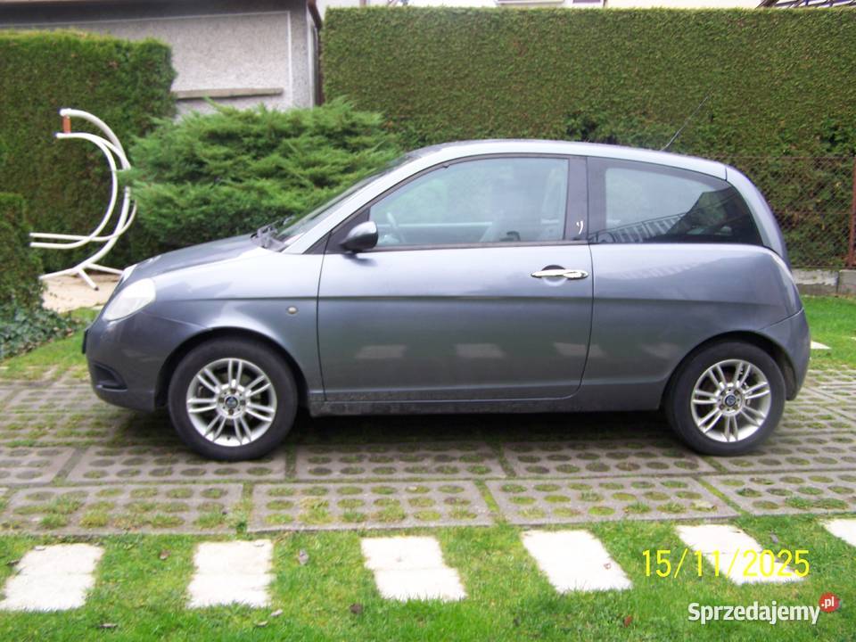 Ypsilon 12 60 liftingu GAZ klima alu okazja czujnik parkowania Ypsilon Lancia Tarnów