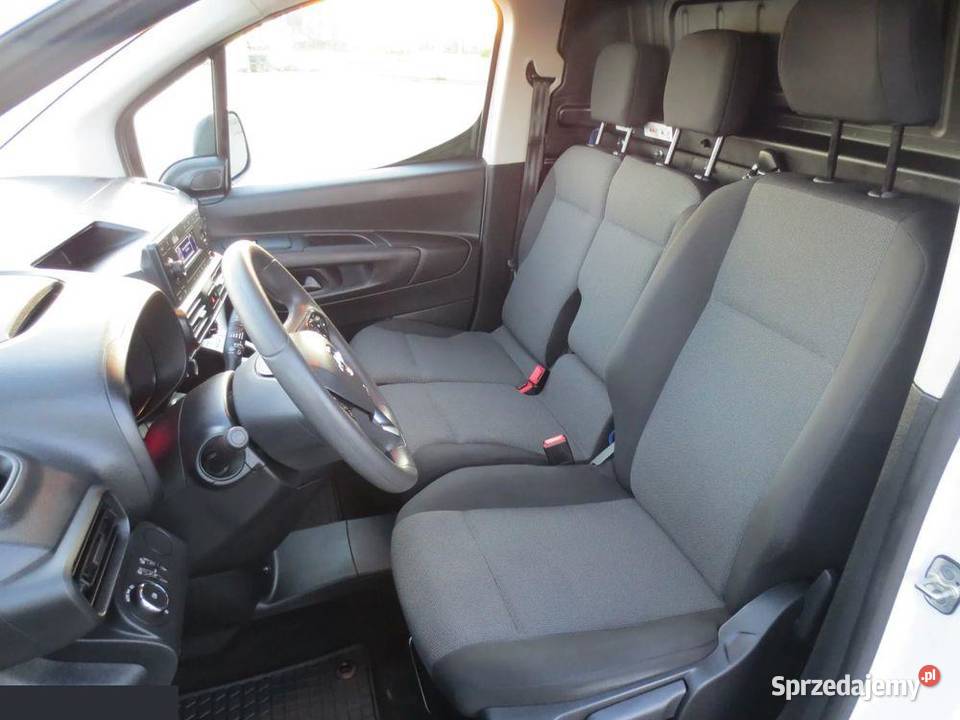 Opel COMBO 15d 102 2023r L2 SALON POLSKA Ciechanów