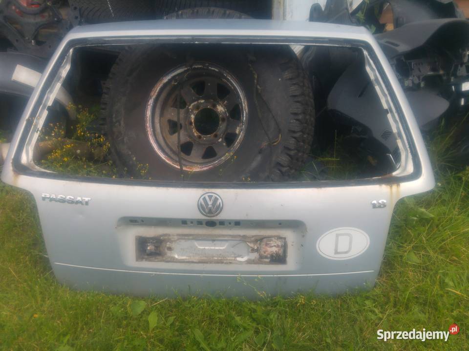 PASSAT B5 klapa tył kombi