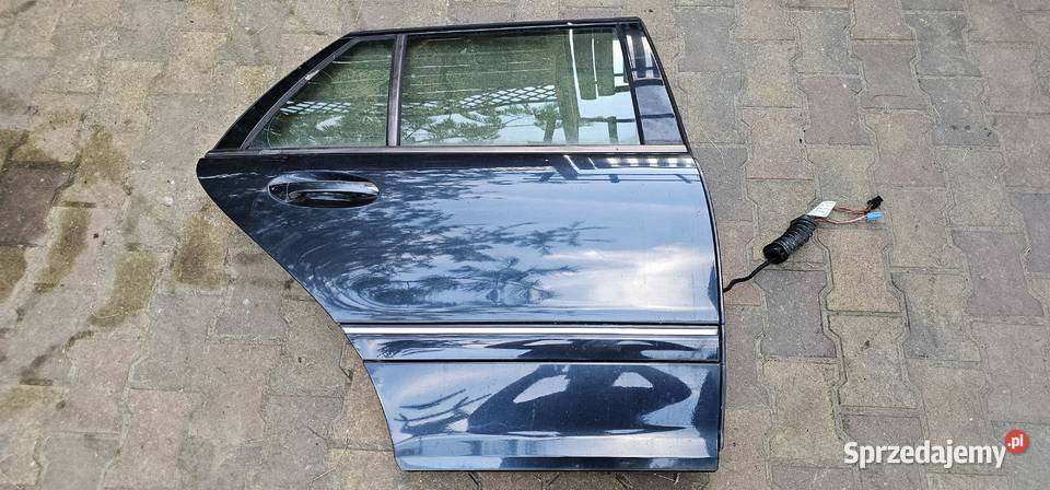Drzwi prawy tył merceses w203 kombi Zbąszyń sprzedam
