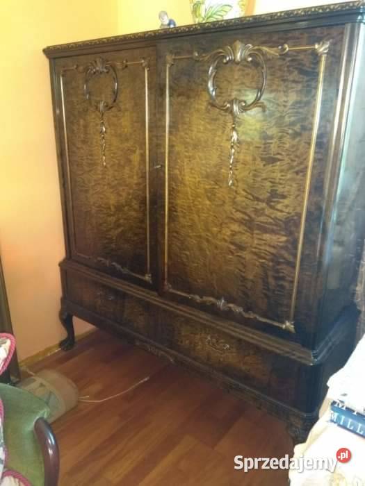 Komplet mebli do salonu stołu z 6 krzeseł i 2 Gdańsk