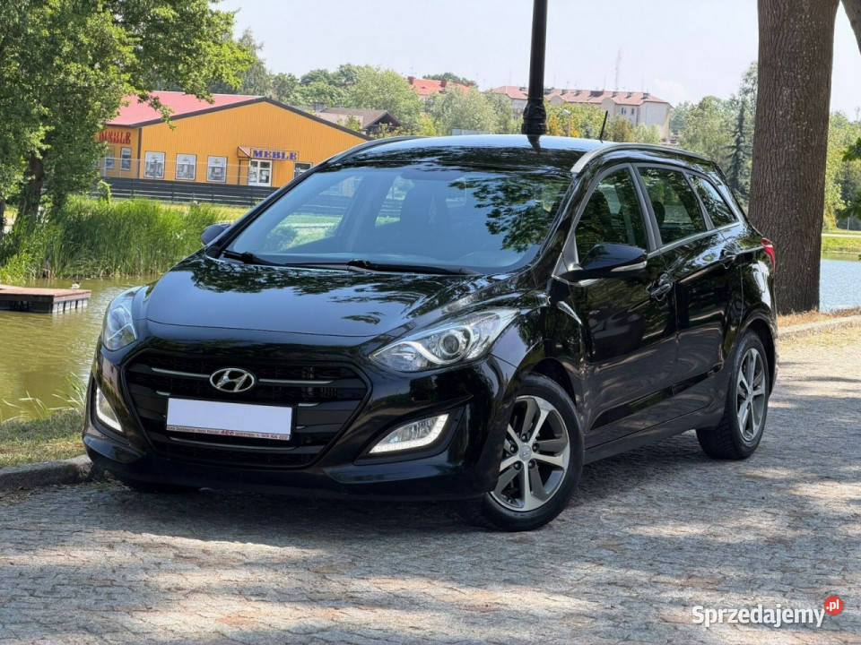 Hyundai i30 Hyundai i30 blue Kombi 16 CRDi Style nieuszkodzony Gostynin