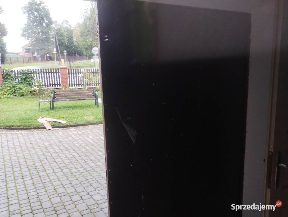 Drzwi garażowe dwuskrzydłowe Drzwi zewnętrzne Dankowice
