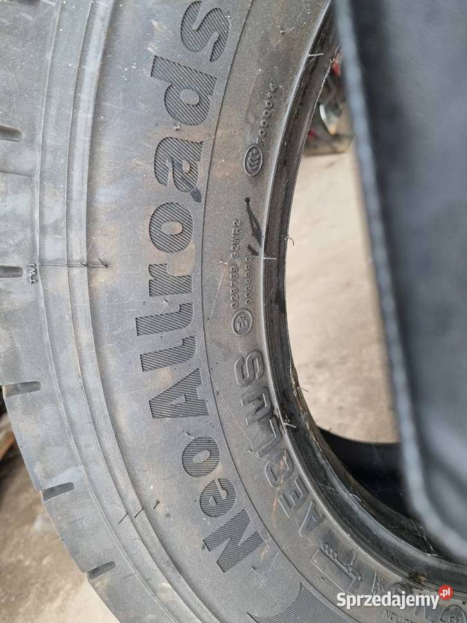 Opona Aeoulus 29560x225 sprzedam