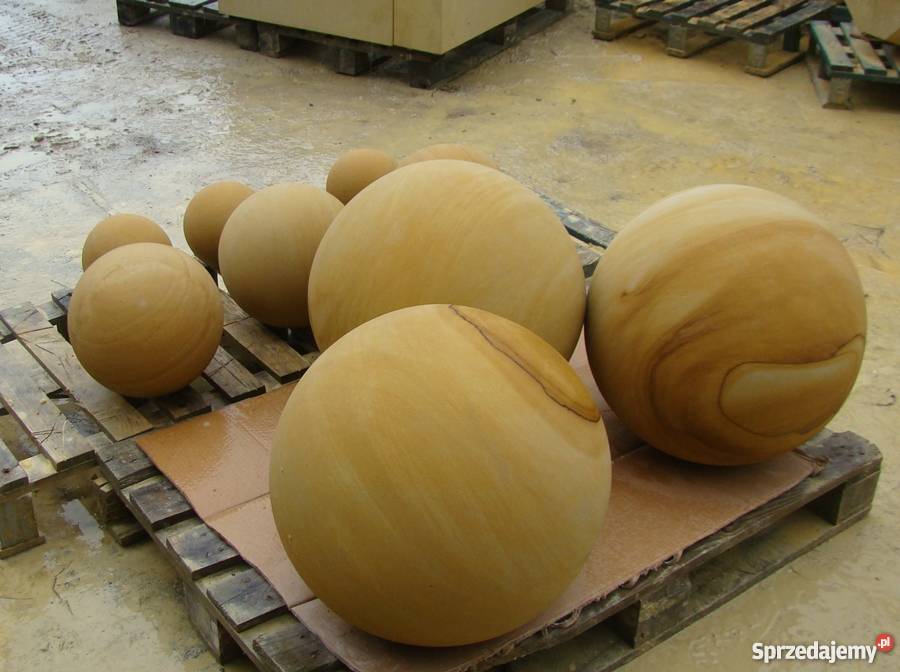 Architektura budowlana z piaskowca kamień Kamienna Góra