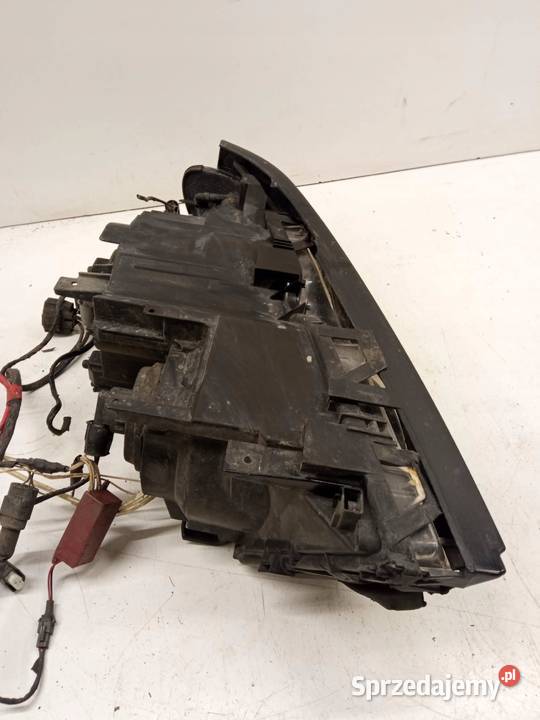LAMPA PRZÓD PRAWA EU PRZED LIFT 0301089292 Bmw sprzedam