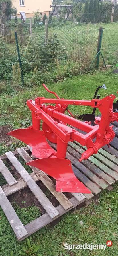 Pług 2 skibowy nieuszkodzony Przeworsk