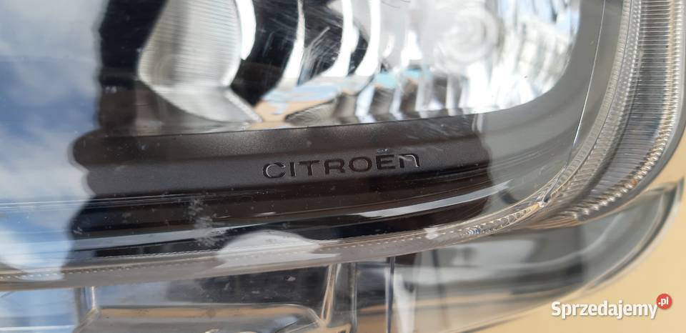 CITROEN BERLINGO IV REFLEKTOR LEWY LAMPA LEWA Bieleń sprzedam