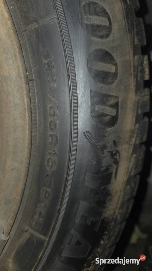 Sprzedam opony zimowe 19565 r15 śląskie