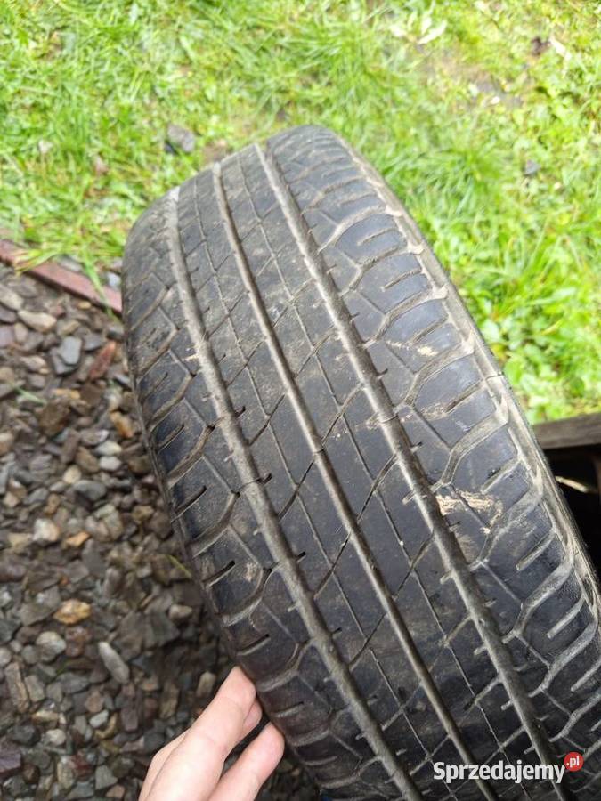 Zapas z Toyoty Opona plus felga Dunlop SP SPORT Zgierz