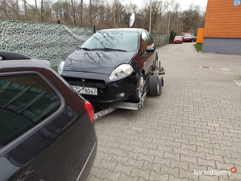 Laweta przyczepa kat B 1270DMC 940 ładowności Luboń auto wynajem